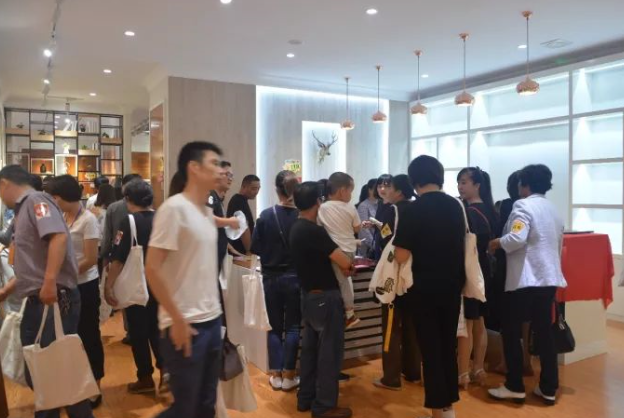 展廳2.png 展廳2.png